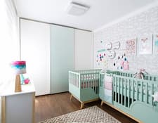 Terá filhos gêmeos? Como fica a decoração do quarto dos bebês?