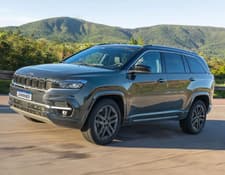 Jeep Commander: luxo americano com alma brasileira