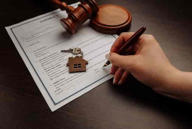 Leilão Caixa: descubra como pessoas estão comprando imóveis até 50% mais baratos