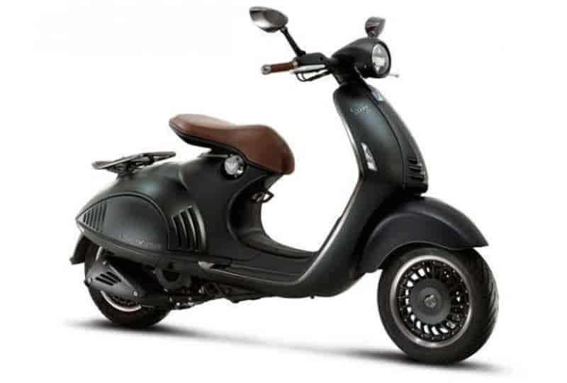 Vespa 946 criada em parceria com Giorgio Armani é lançada