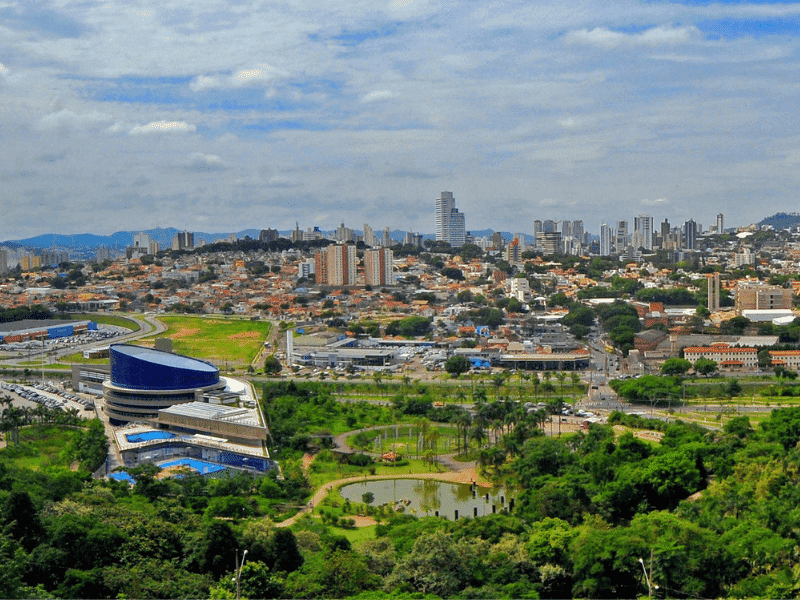 Jundiaí: O Que Fazer com a Família