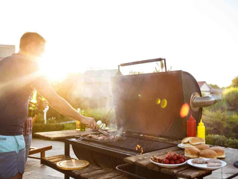 Área Gourmet com Churrasqueira: Ideias Para Criar um Ambiente Acolhedor e Funcional