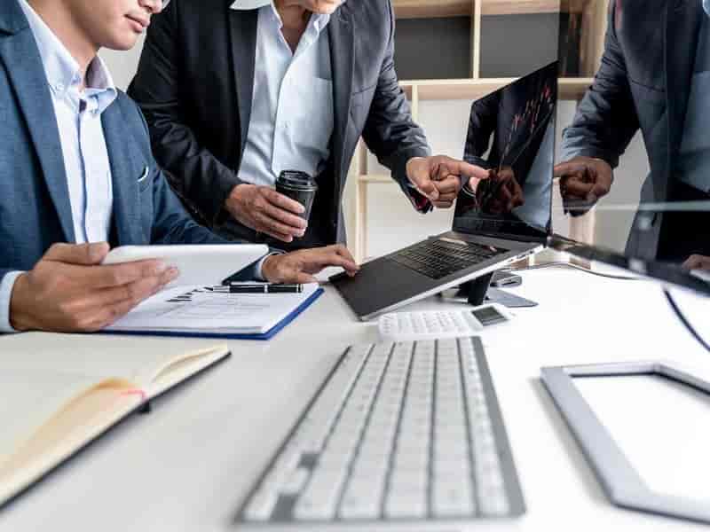 Dicas para vender mais e otimizar o tempo no plantão de imóveis!