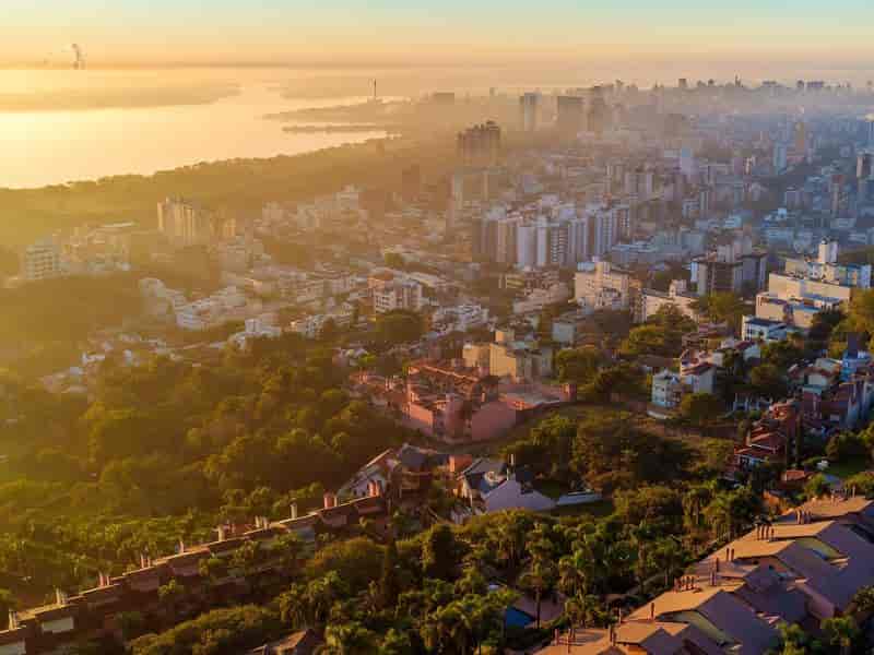 Conheça o bairro Jardim Botânico em Porto Alegre
