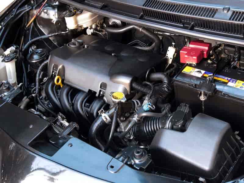Mecânica para iniciantes. Entenda tudo o que tem no motor do seu carro