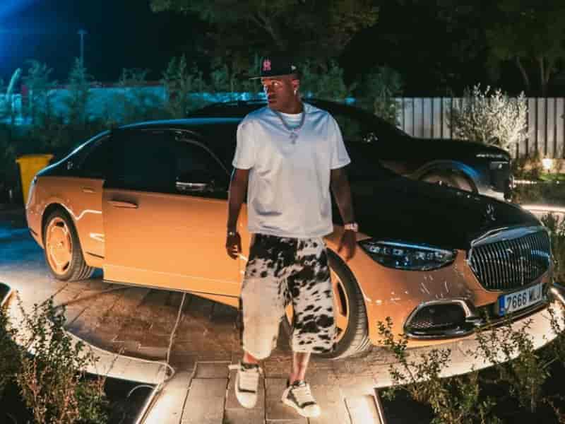 Mercedes do Vini Jr: supercarro raro de R$ 2,5 milhões chama atenção