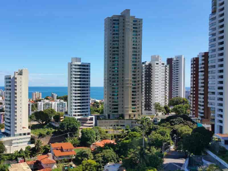 Valorização imobiliária em capitais brasileiras: Salvador lidera o crescimento em 2025