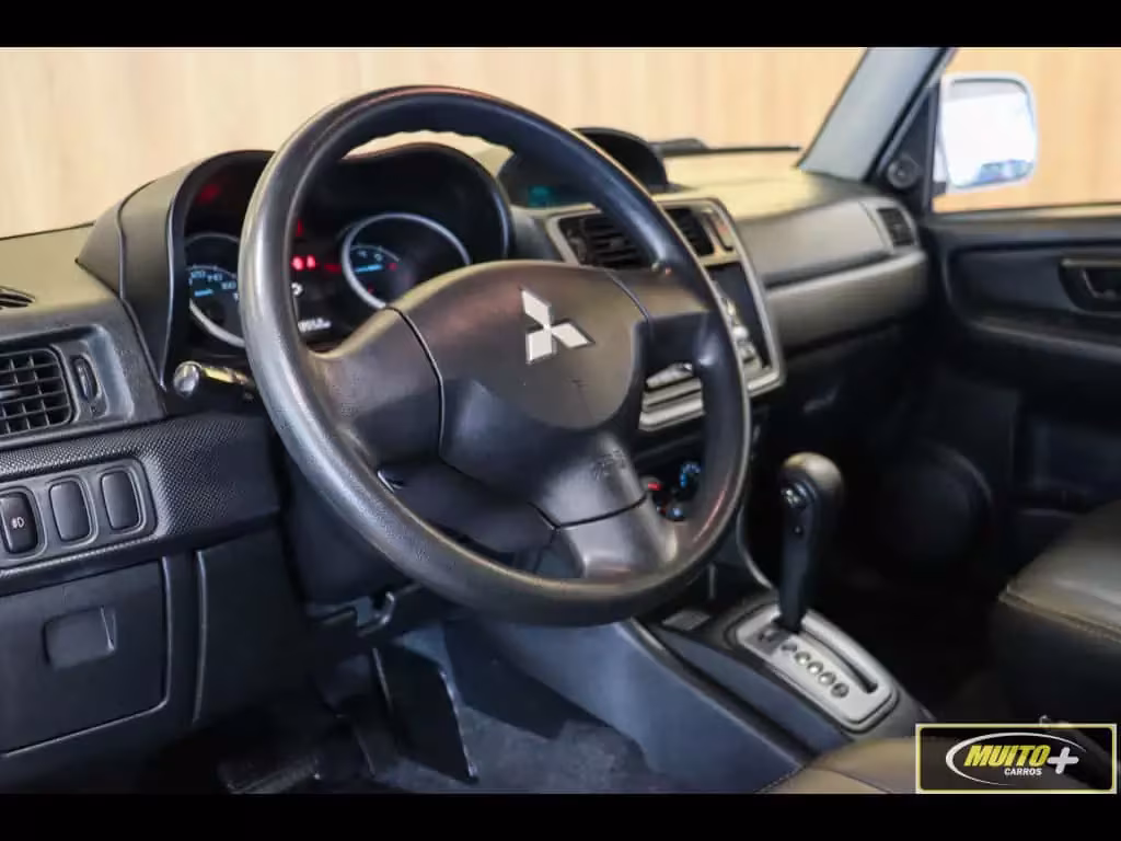 mitsubishi-pajero-tr4-em-sao-jose-sc-ede4e310