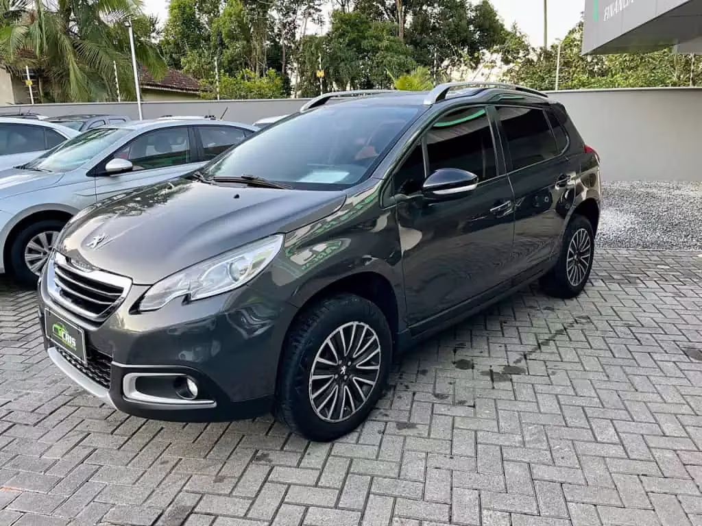 peugeot-2008-em-joinville-sc-9823c477