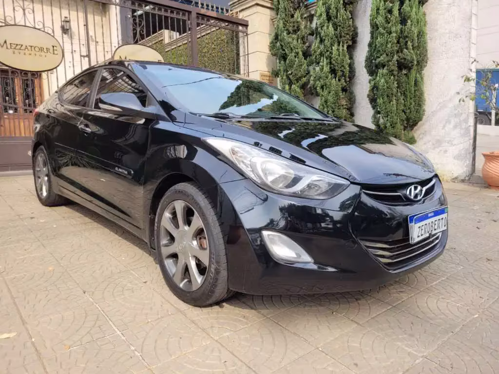 hyundai-elantra-em-santo-andre-sp-fb3038edd7c