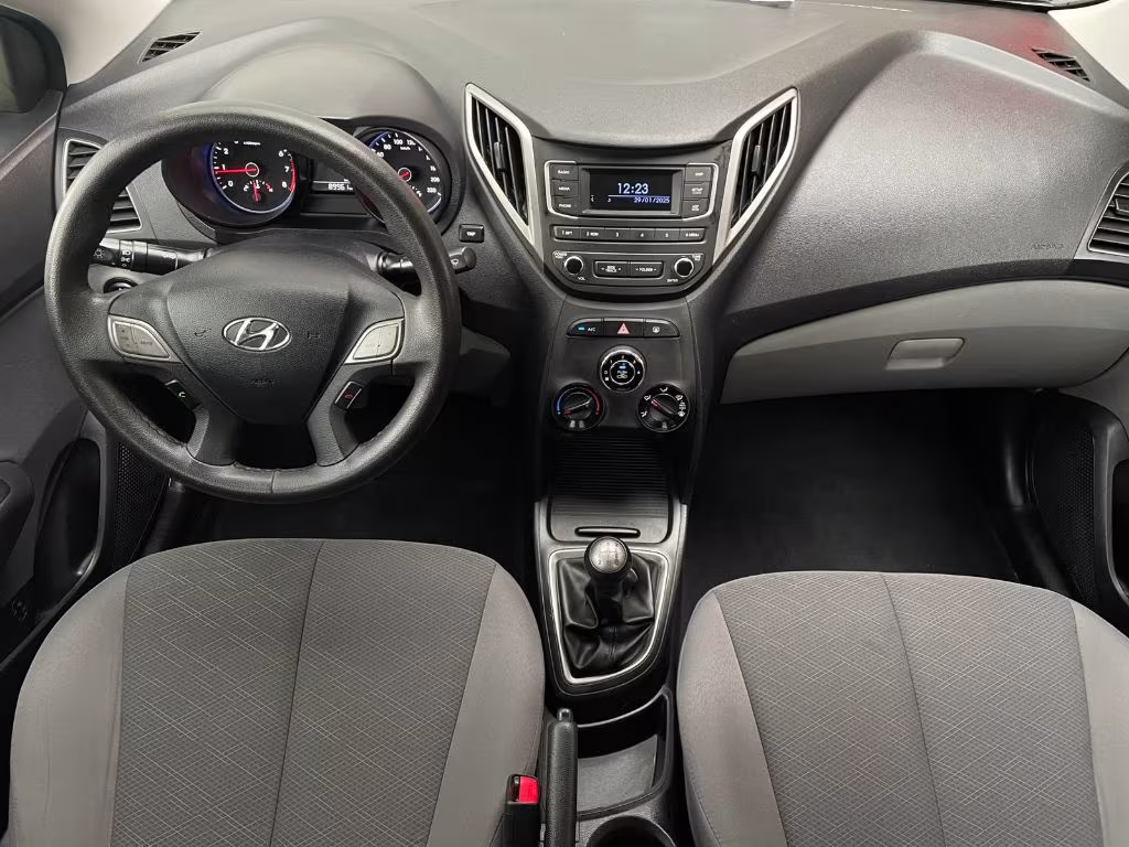 hyundai-hb20s-em-sorocaba-sp-fd0646ea96f-04