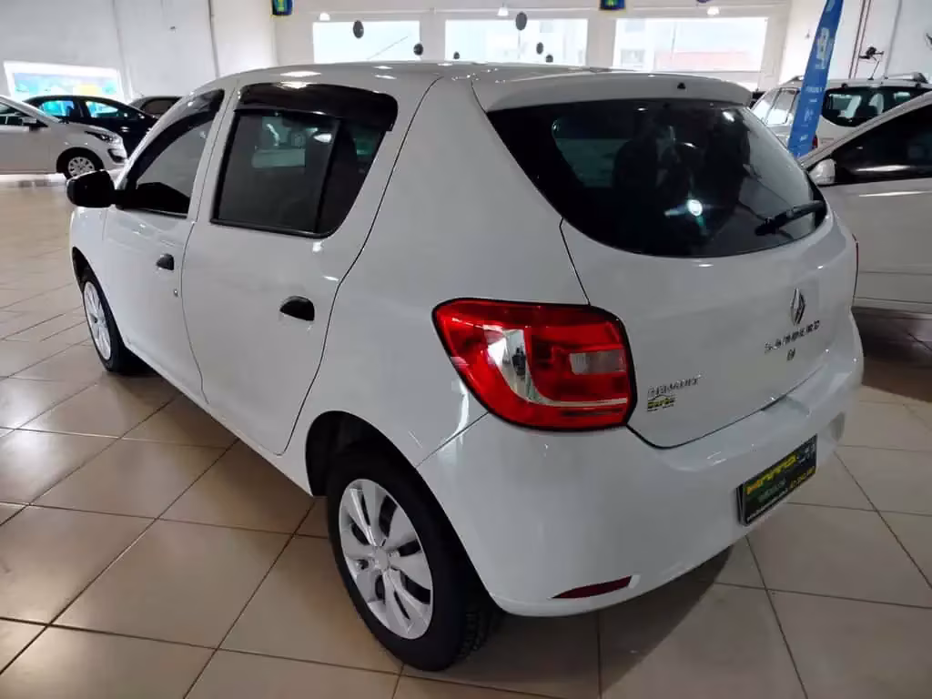 renault-sandero-em-navegantes-sc-ffb922fa