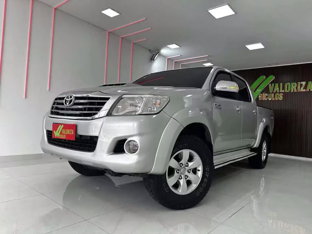 toyota-hilux-em-londrina-pr-c616a158