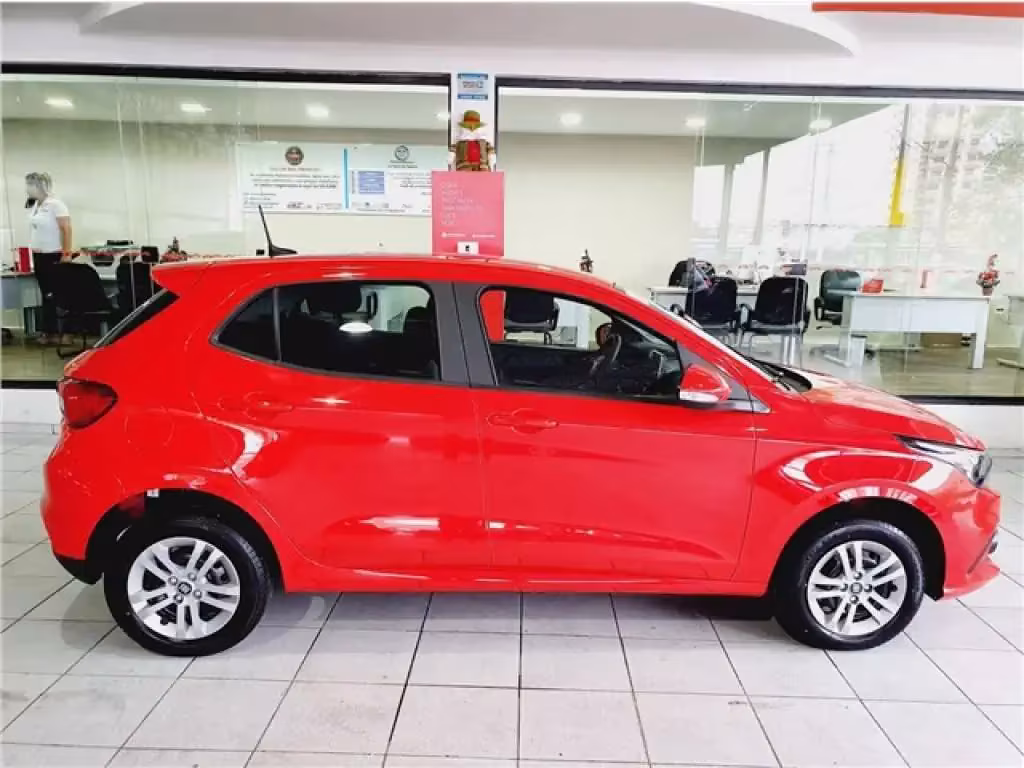 fiat-argo-1-3-trekking-8v-4p_f0a3ae638f3