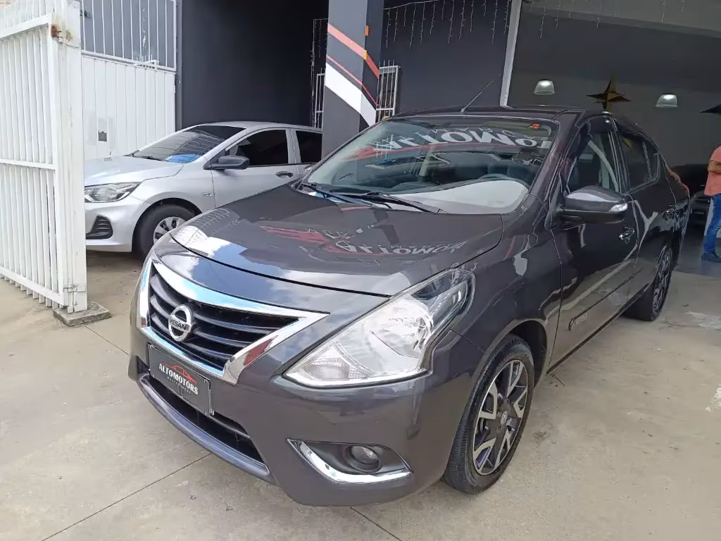 nissan-versa-em-jundiai-sp-fc518e004eb-00