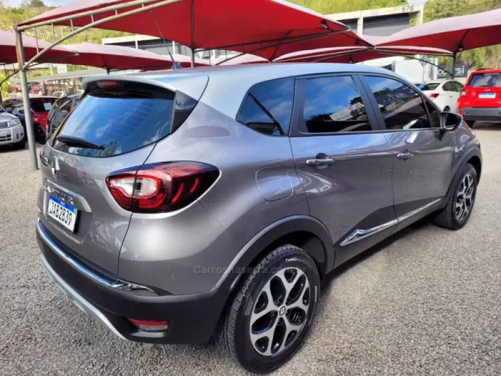 renault-captur-em-carlos-barbosa-rs-26b69b8e42-04
