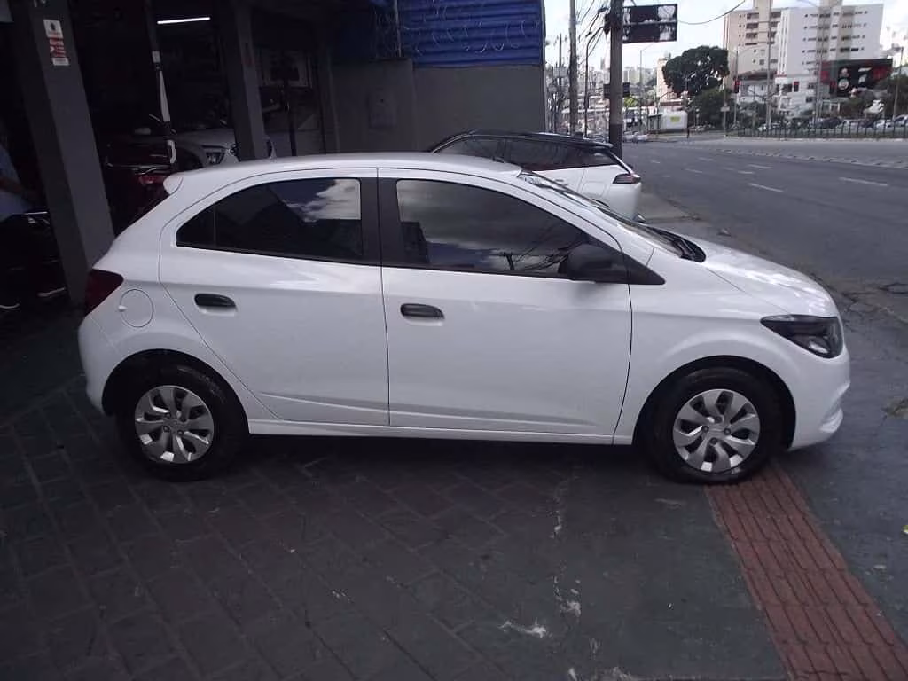 chevrolet-onix-em-belo-horizonte-mg-305442cc