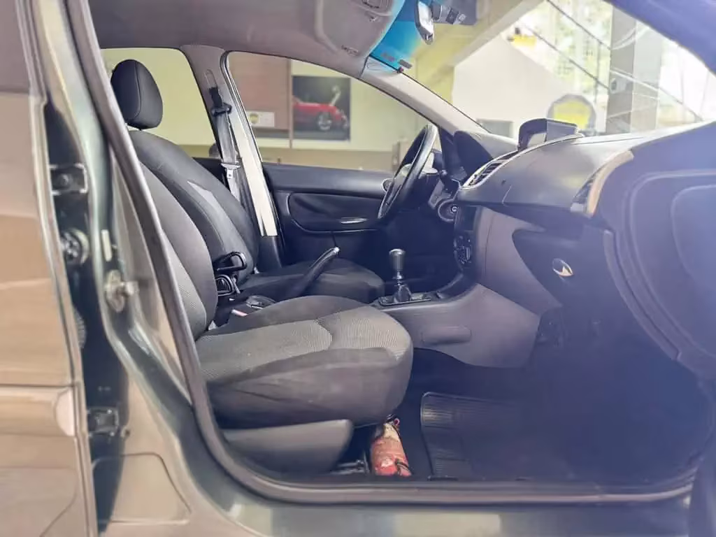 peugeot-207-em-belo-horizonte-mg-745ebd1a