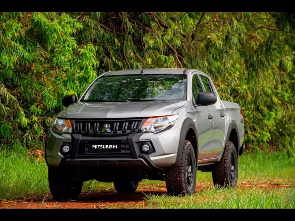 mitsubishi-l200-triton-outdoor-no-rio-de-janeiro-rj-b8ee1c10