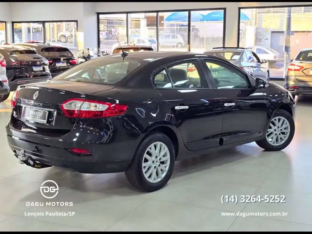 renault-fluence-em-lencois-paulista-sp-349c5645