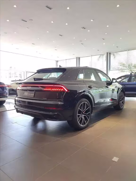 audi-q8-em-barueri-sp-f76aa1fa322