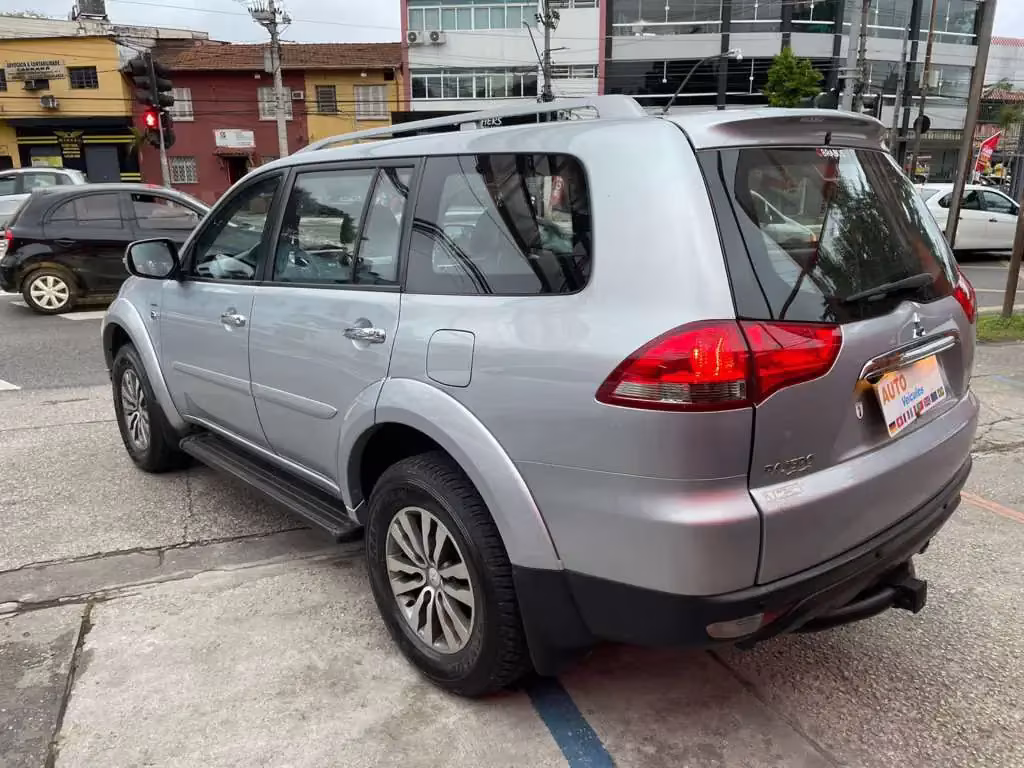 mitsubishi-pajero-em-sao-paulo-sp-fb74e5637cf