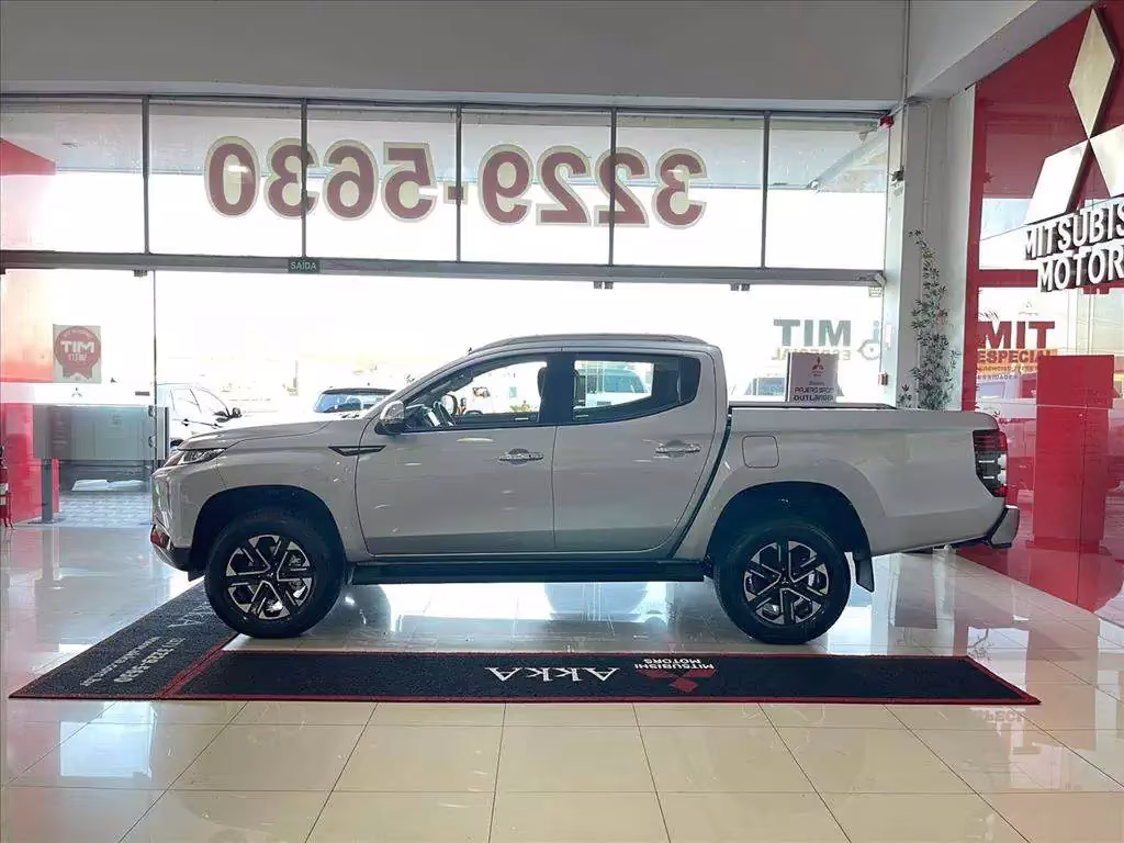 mitsubishi-l200-triton-2-4-sport-hpe-s-cd-4p_f2798ef49a9
