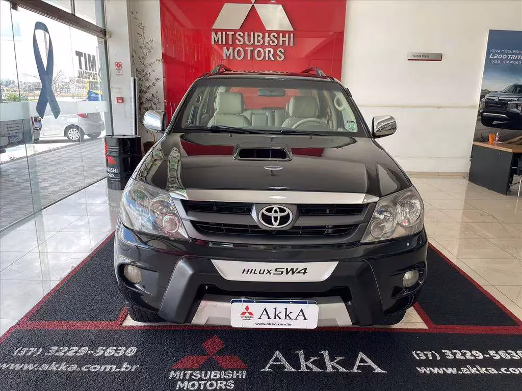 toyota-hilux-sw4-3-0-srv-4x4-16v-turbo-intercooler-4p_184cf5c9d23