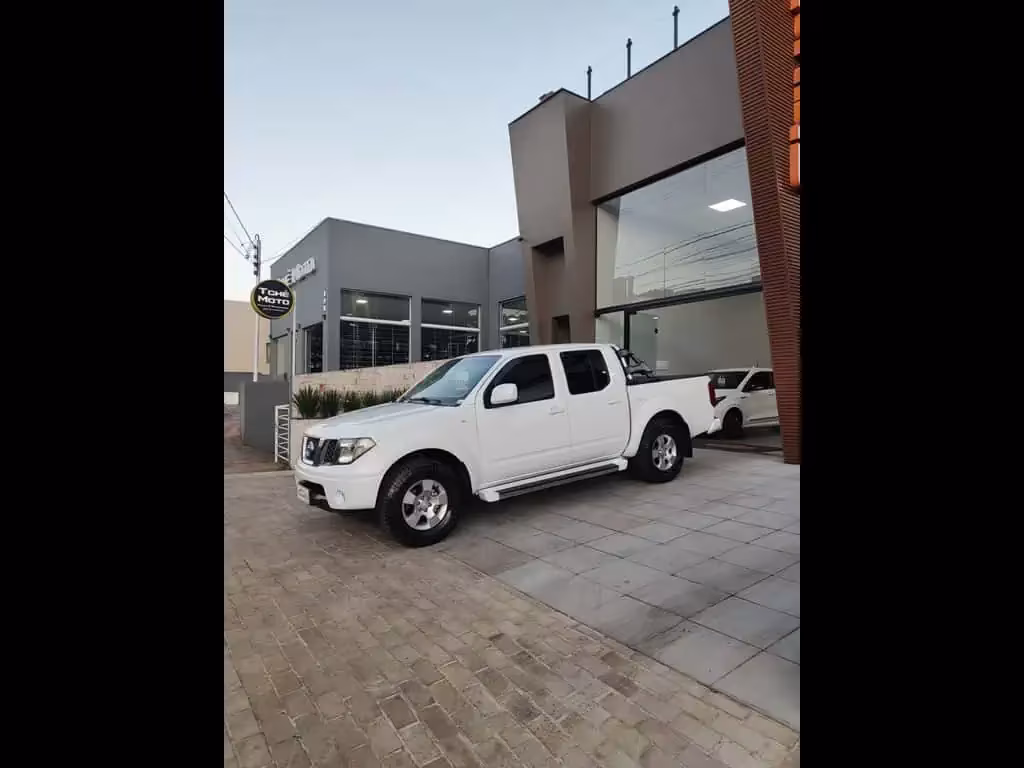 nissan-frontier-em-erechim-rs-5610b226