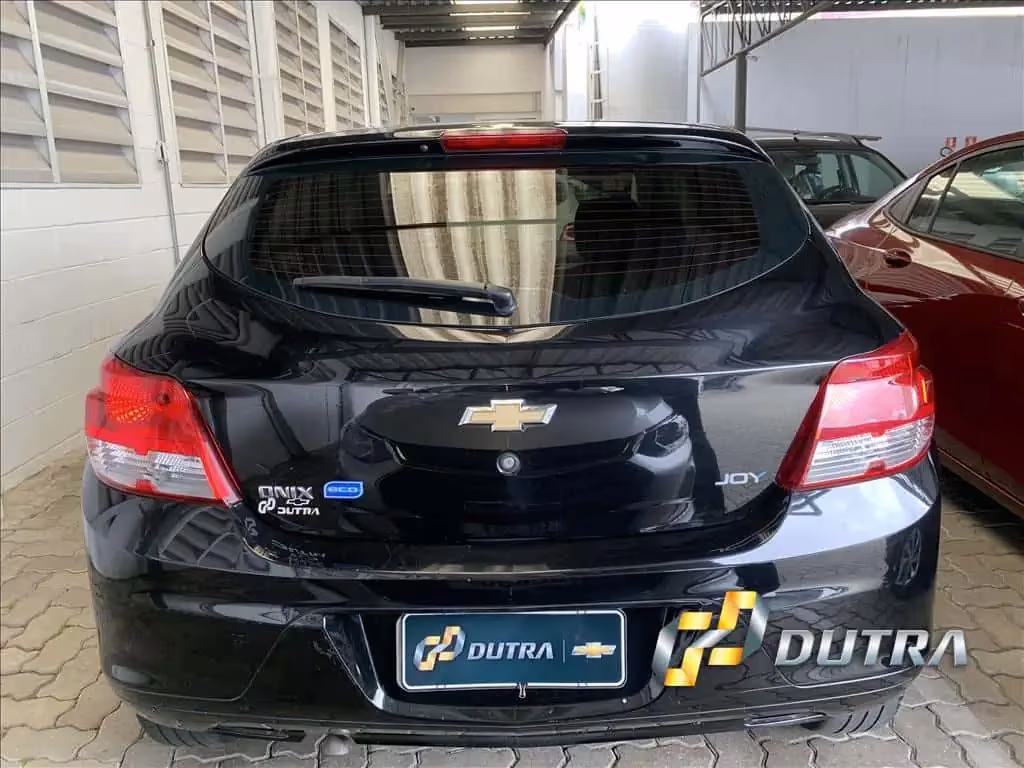 chevrolet-onix-em-sao-paulo-sp-bab5309d