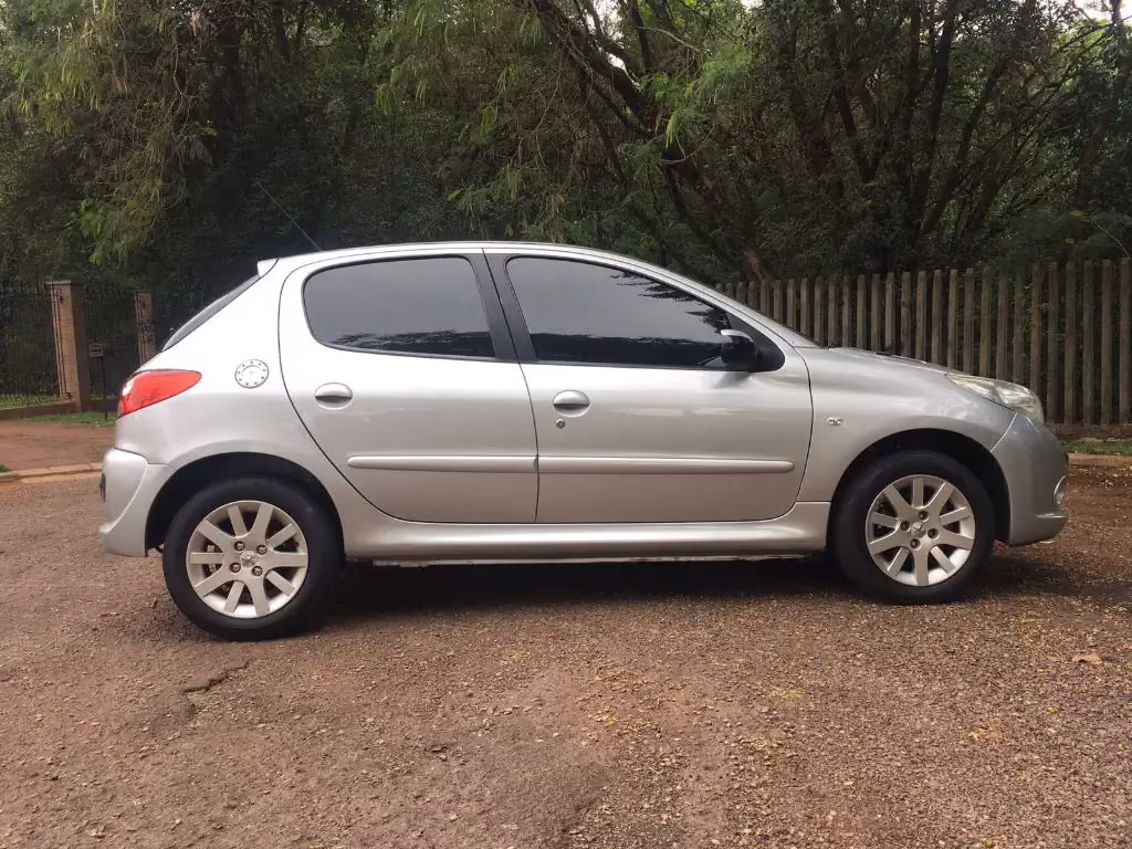 peugeot-207-em-cascavel-pr-f168947be60-04