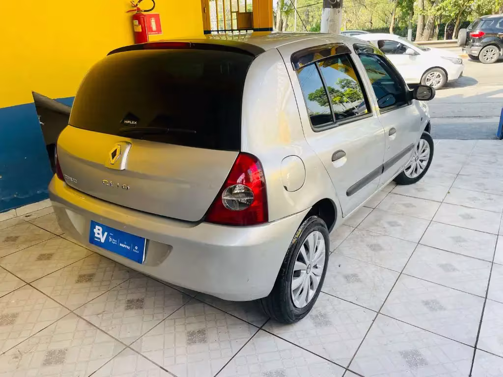 renault-clio-em-sao-paulo-sp-fd7a3a6a5fe-03