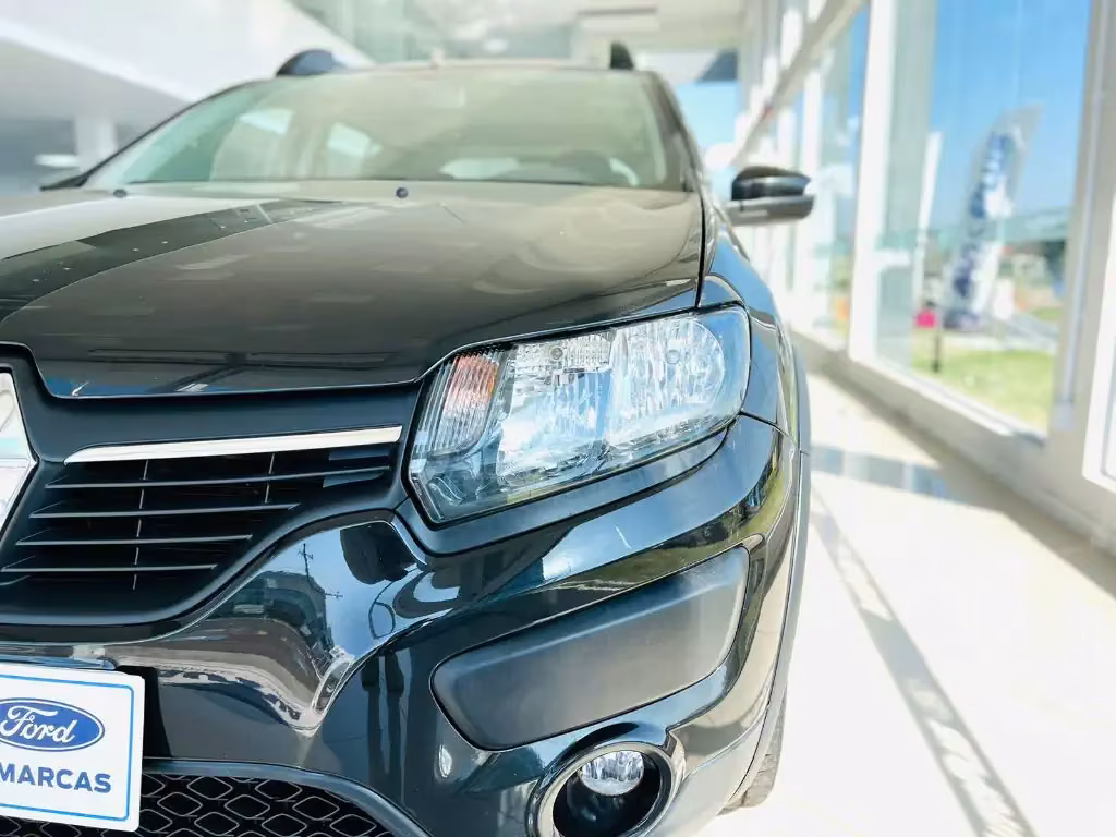 renault-sandero-em-concordia-sc-1826e3ede80-00