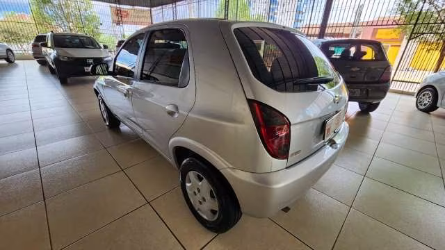 chevrolet-celta-em-londrina-pr-fc856573627