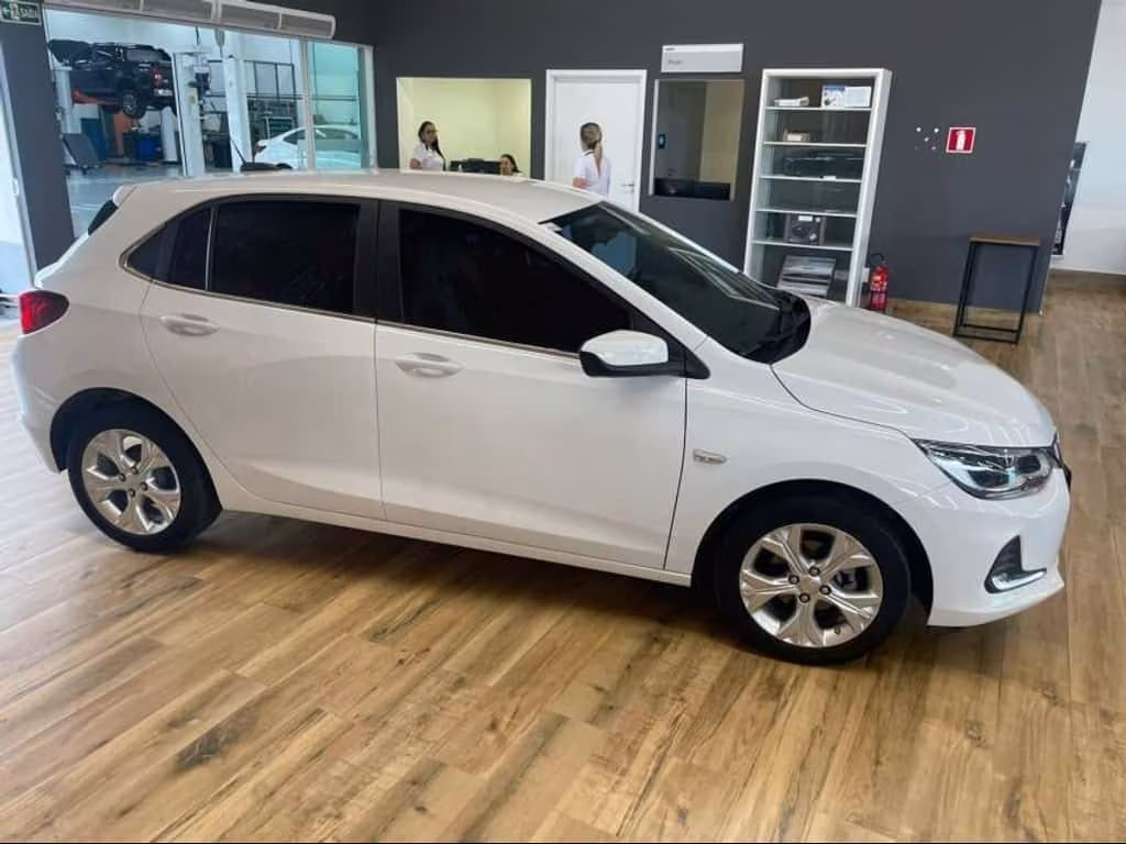 chevrolet-onix-em-apucarana-pr-d33f2043