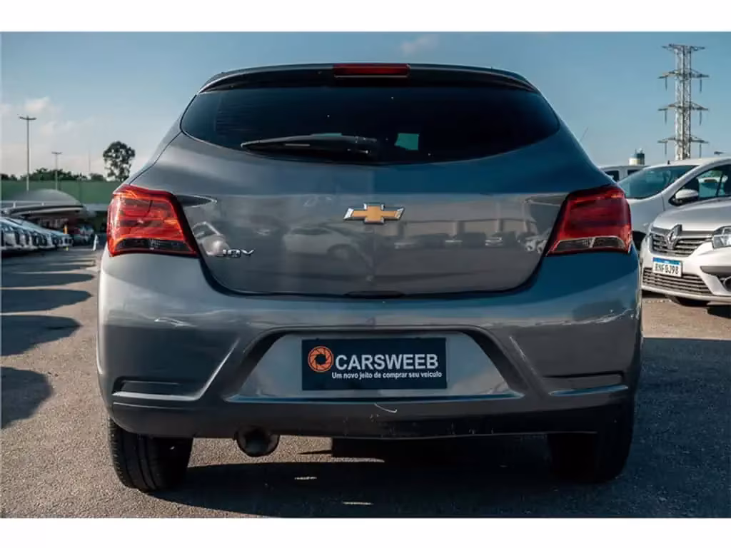 chevrolet-onix-em-sao-paulo-sp-791338a1