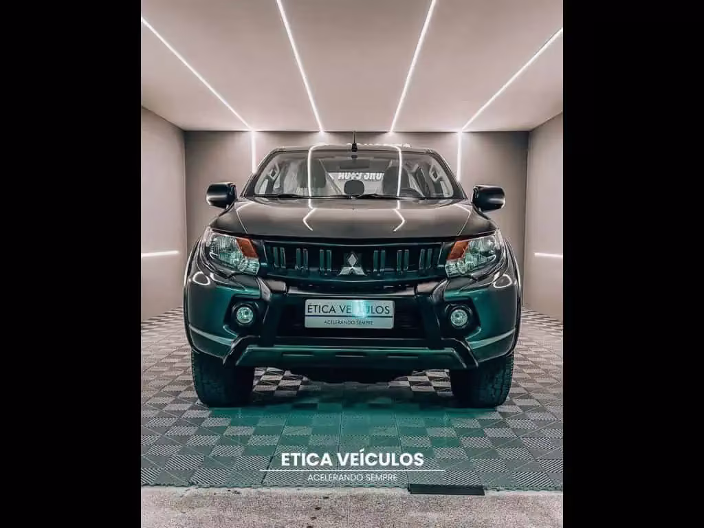 mitsubishi-l200-triton-em-fortaleza-ce-328ea876