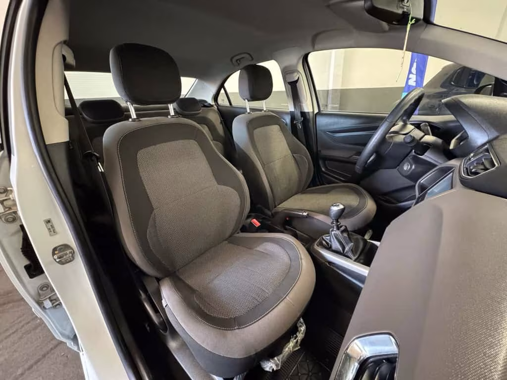 chevrolet-prisma-em-porto-alegre-rs-20d14270