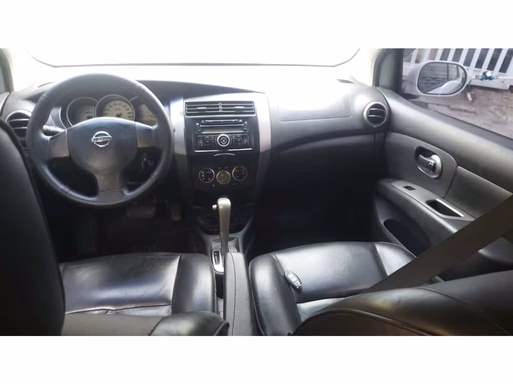 nissan-livina-no-rio-de-janeiro-rj-51c81010