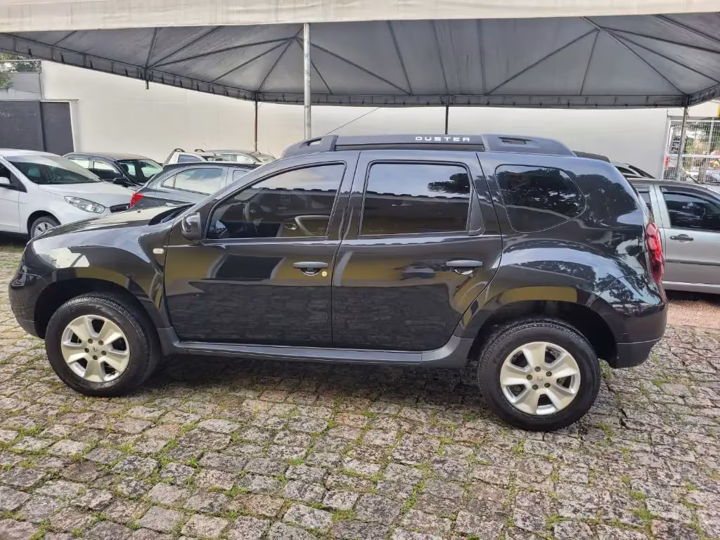 renault-duster-em-curitiba-pr-f8f64233e56-03