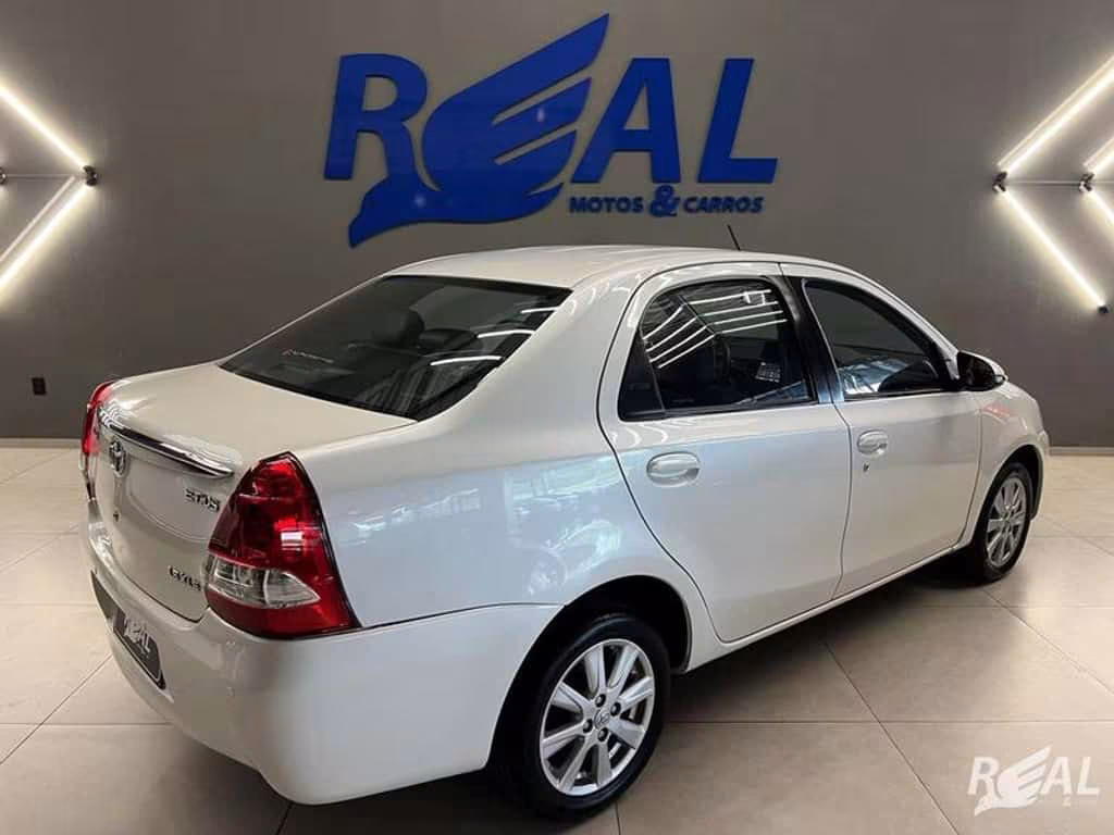 toyota-etios-em-sapiranga-rs-cffbe947