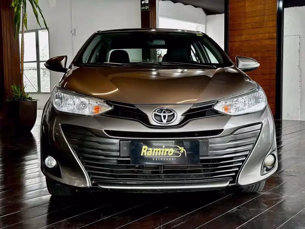 toyota-yaris-em-sao-jose-sc-576557fa
