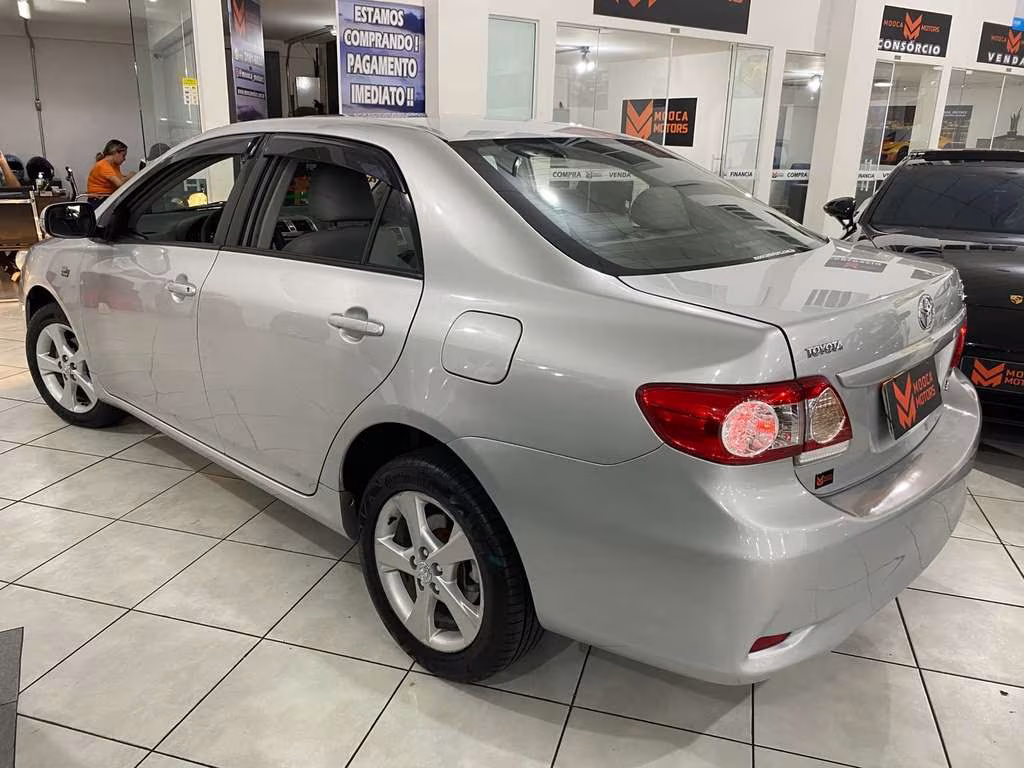 toyota-corolla-em-sao-paulo-sp-fd1c244fdfd
