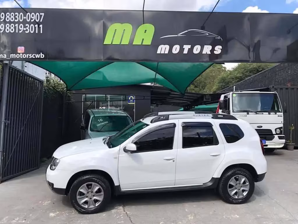 renault-duster-em-curitiba-pr-64109bab