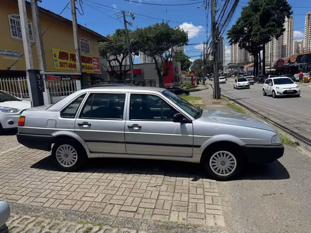 volkswagen-santana-em-curitiba-pr-5e37957f
