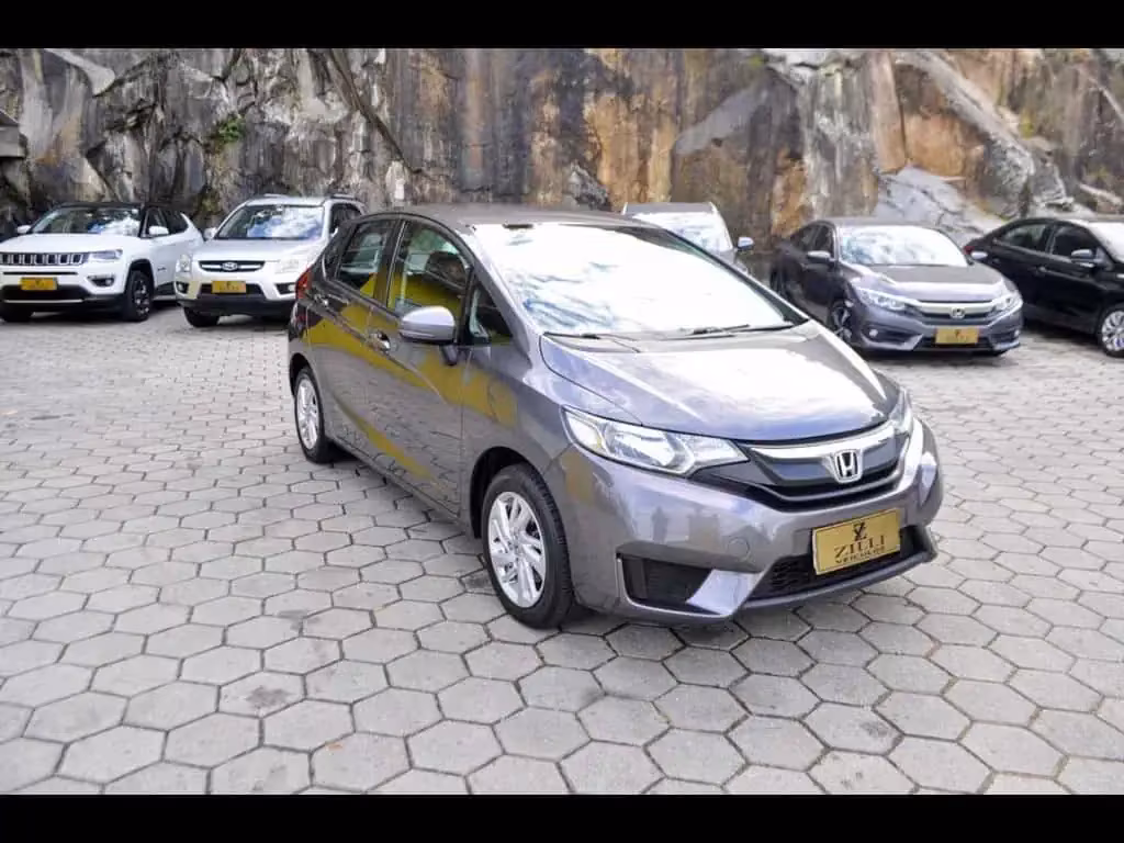 honda-fit-em-florianopolis-sc-7fdf1c76