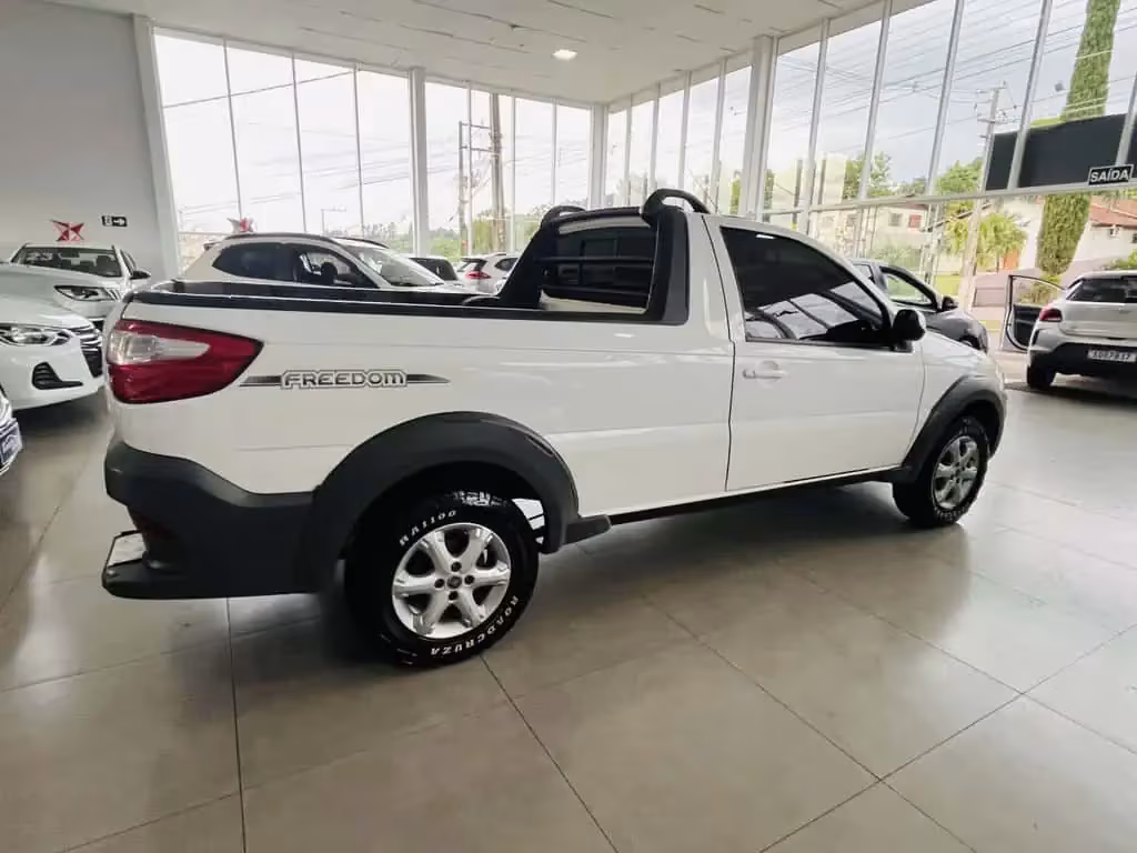 fiat-strada-em-chopinzinho-pr-bc4d067b