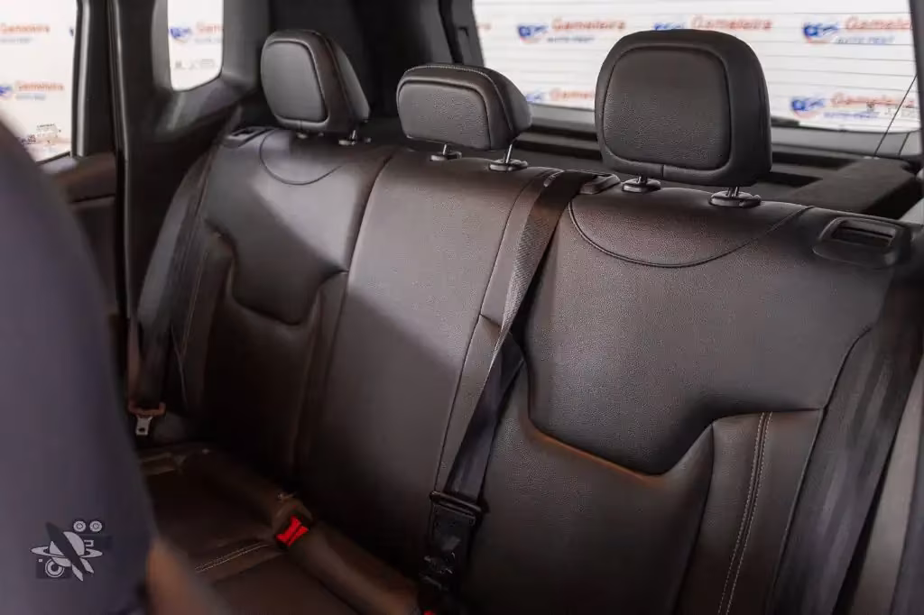 jeep-renegade-em-belo-horizonte-mg-fca2a189f0c-03