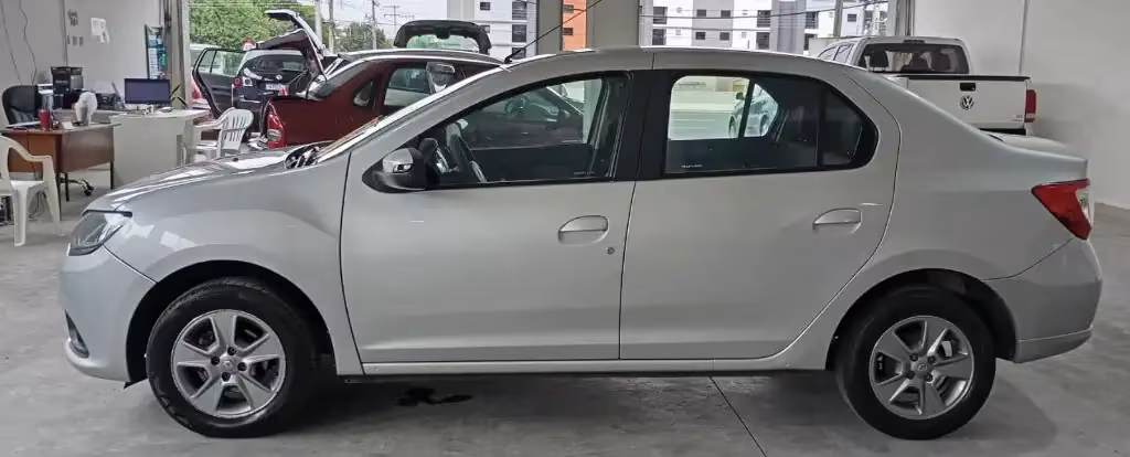 renault-logan-em-pinhais-pr-fd36c3145f2-04