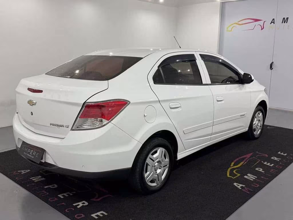 chevrolet-prisma-em-curitiba-pr-44bf6c0b